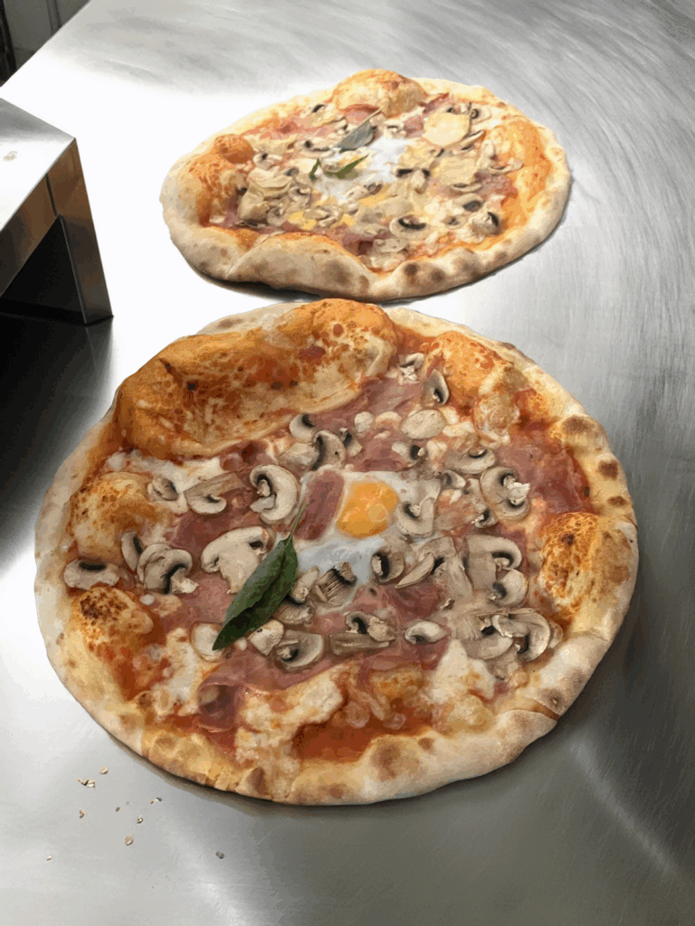 Pizzas de l'Hôtel de France Restaurant di Giuseppe Turco à Cuarnens